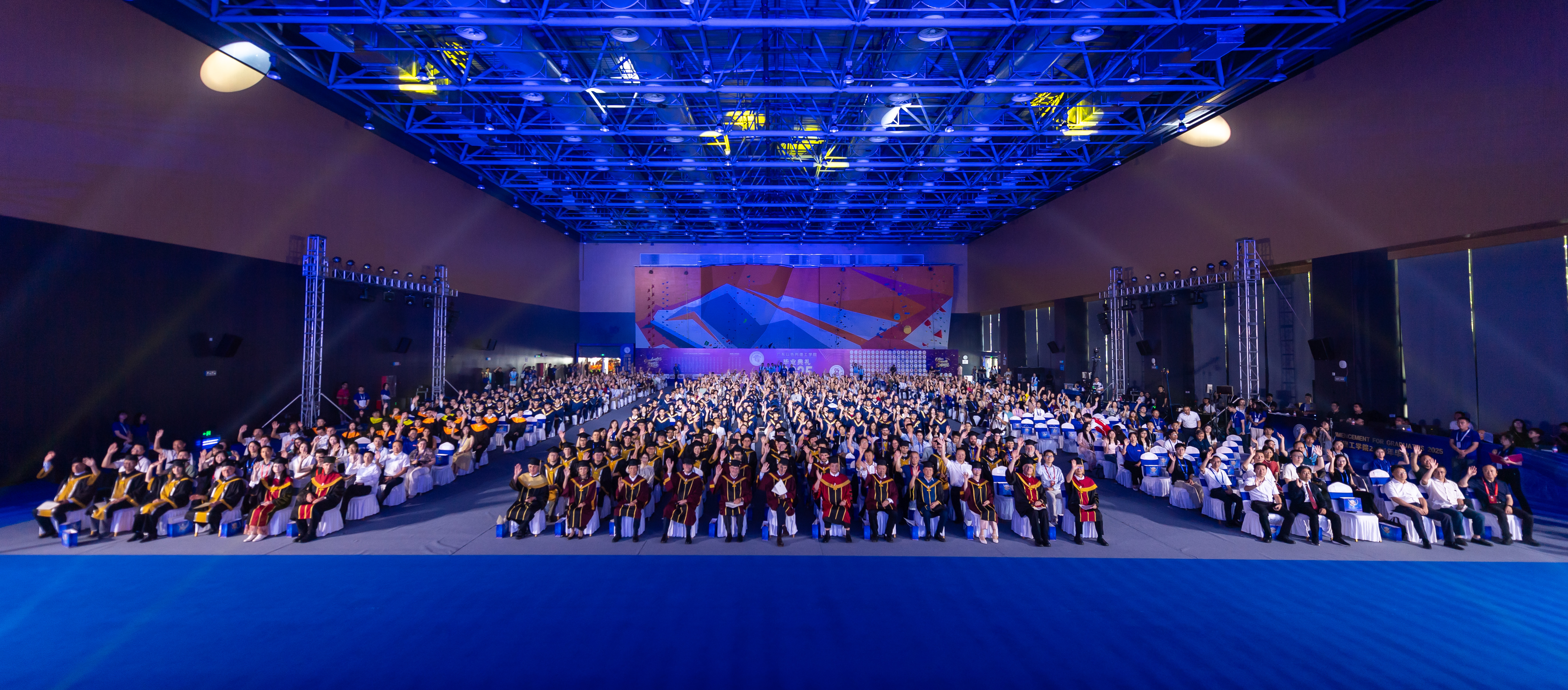 22D_2861-opq3813896201.jpg 22D_2861-opq3813896201.jpg