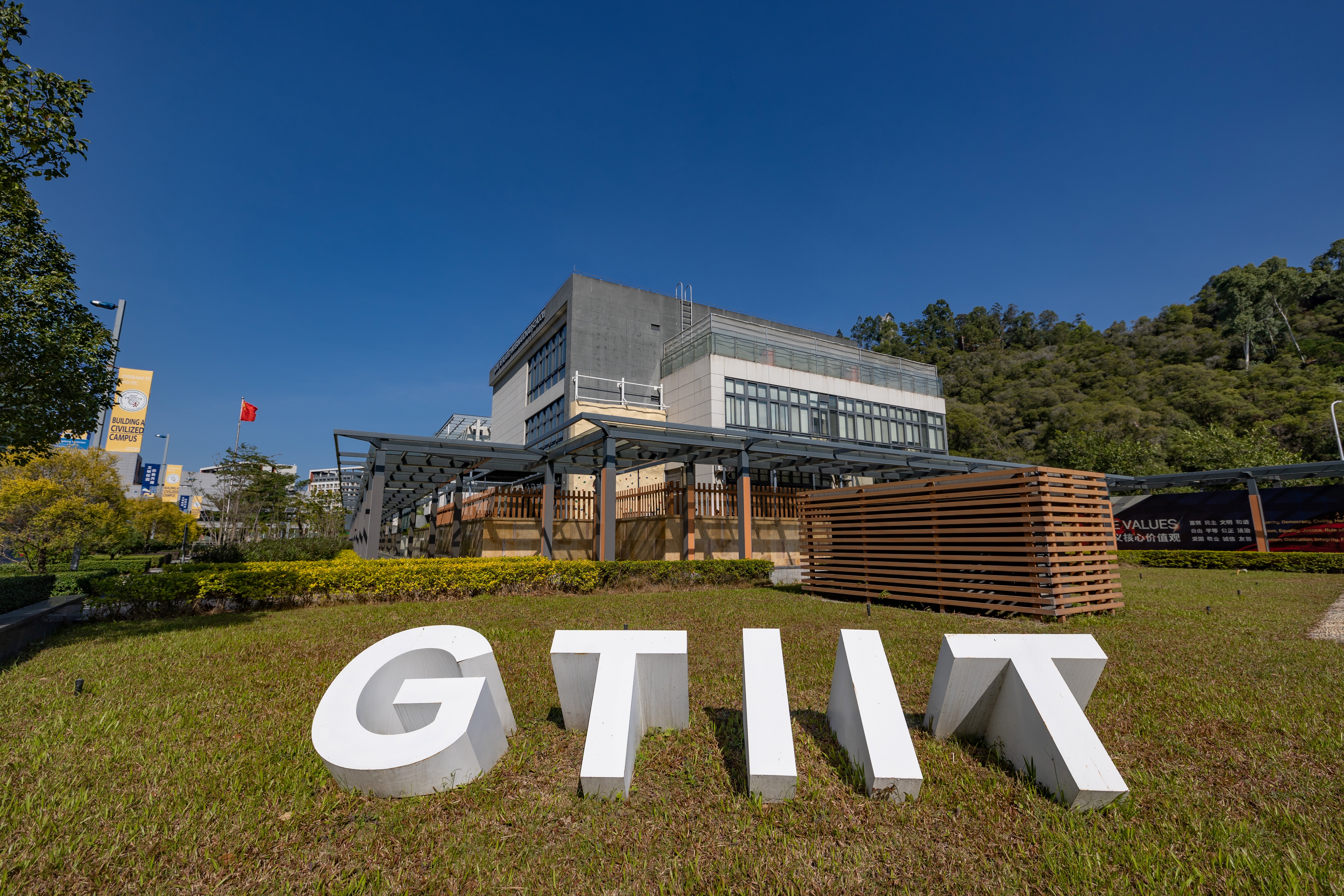 9J5A1973.jpg 9J5A1973.jpg