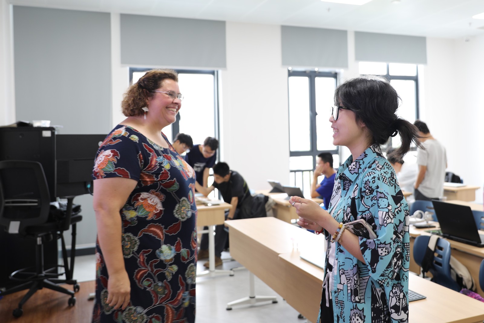 6389355109385919096922295