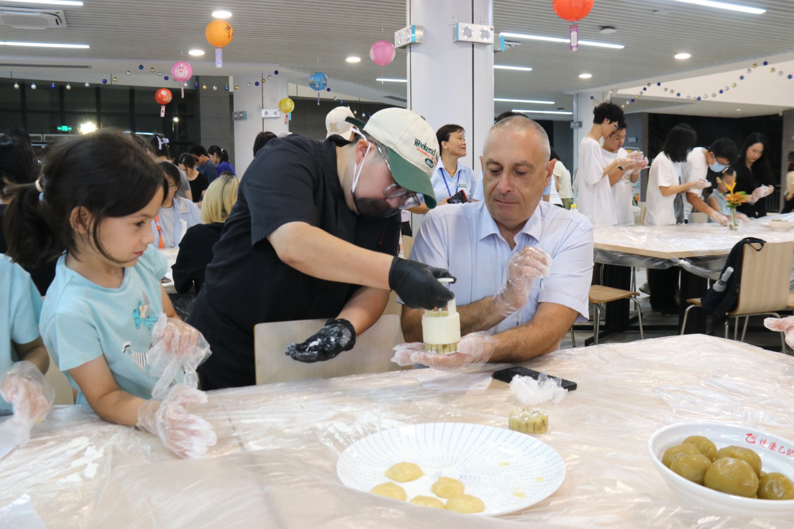 6389570648805296215477491