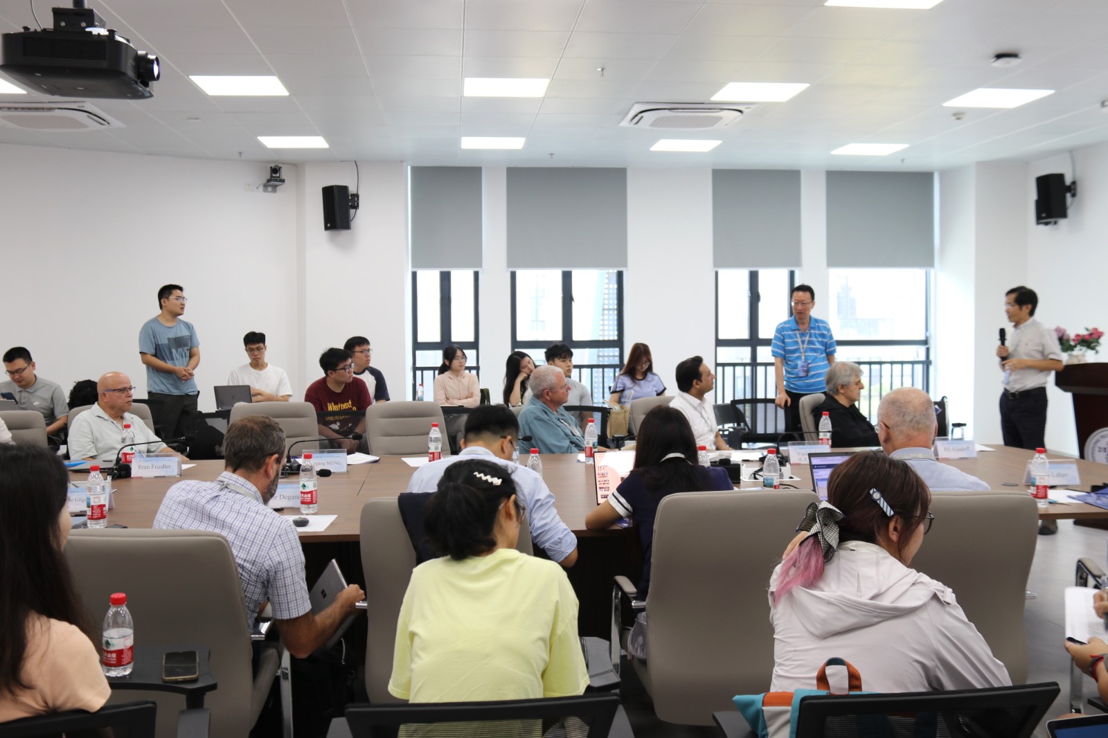 6389715381560719762634257