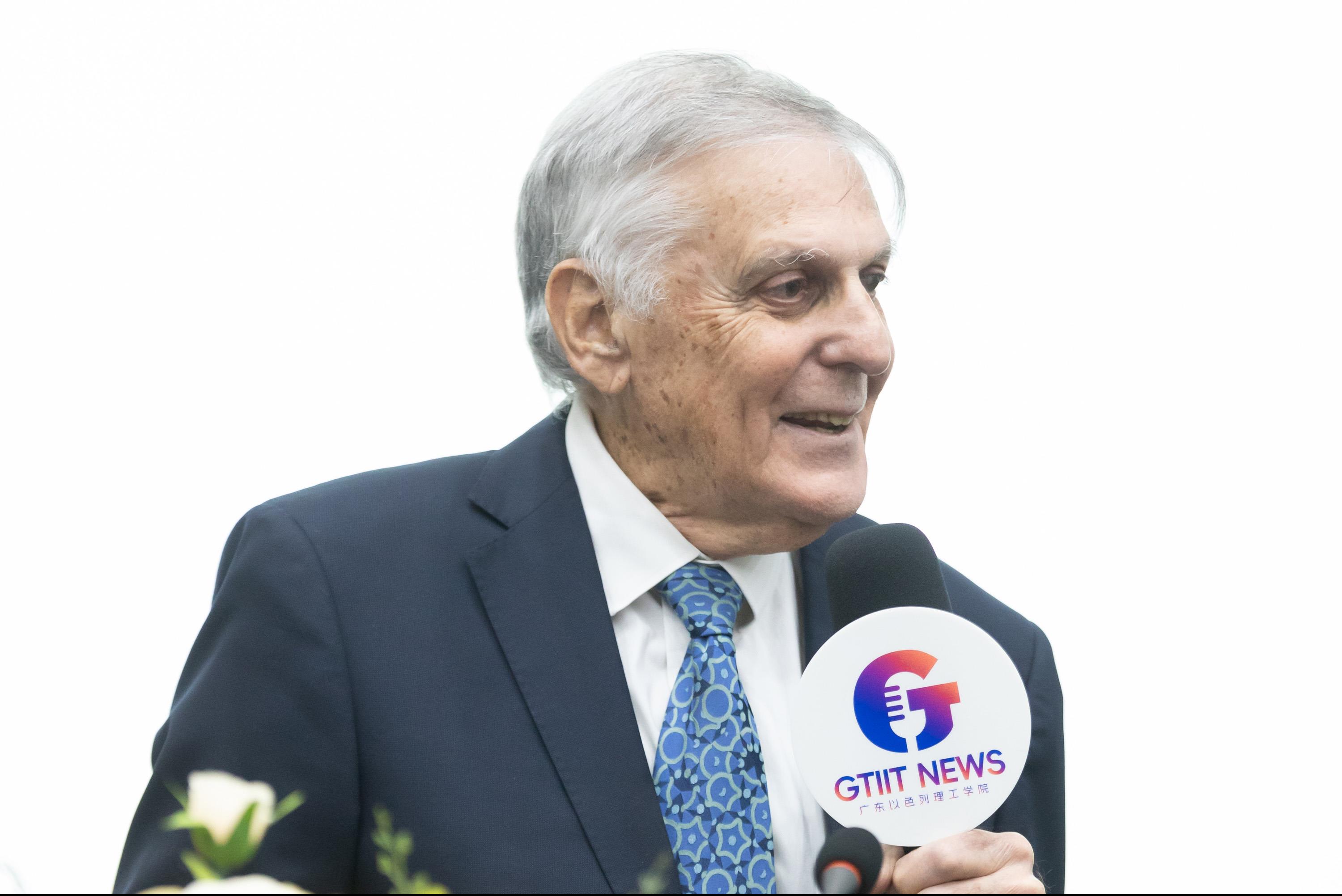 thumb_eee5fd1f-843d-4bf5-b5b0-bfb1007828c2